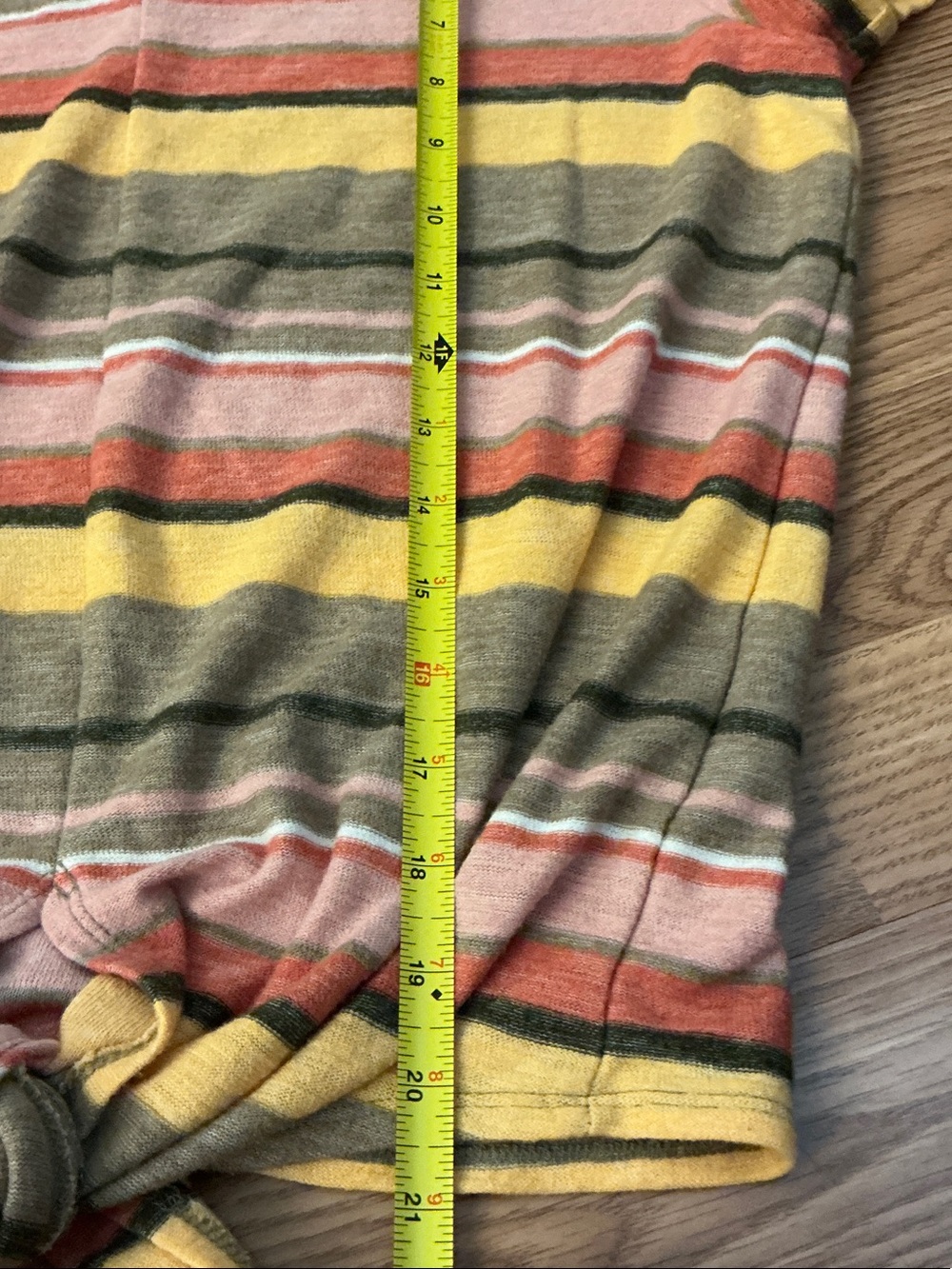 Madewell Striped Tie-Front Short Sleeve Tee in Brown, Yellow & Coral Size Small - Picture 5 of 6